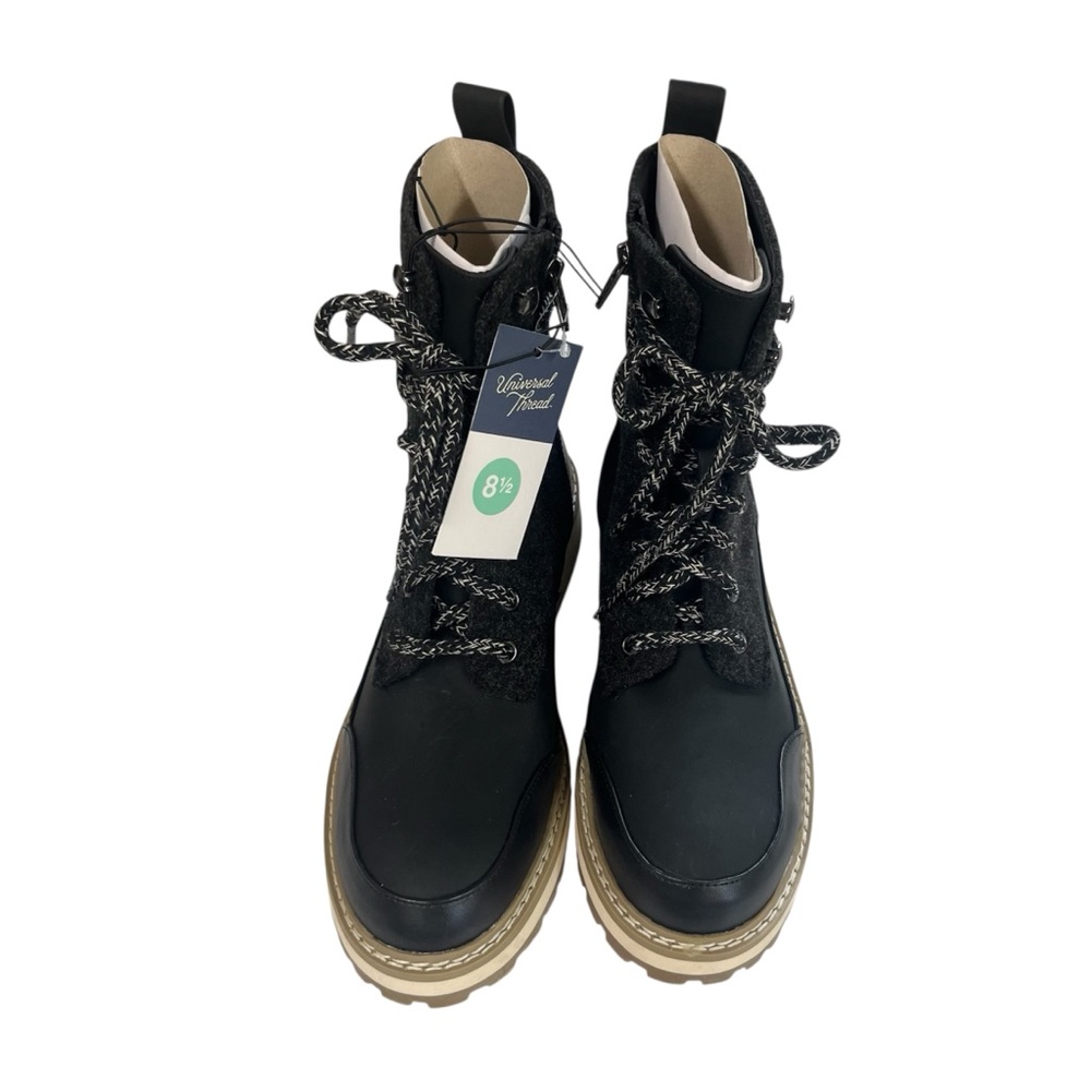 NWT Universal Thread Courtney boots